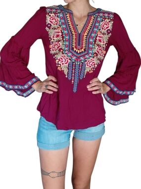 Savanna Jane Burgundy Embroidered Bell Sleeve Boho Top Size S